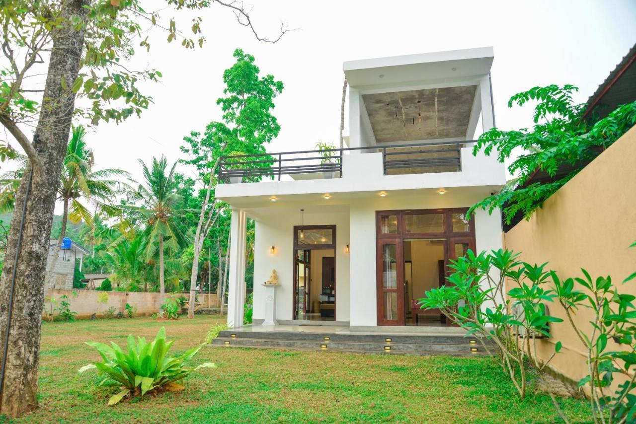Yehen'S Villa Unawatuna Εξωτερικό φωτογραφία