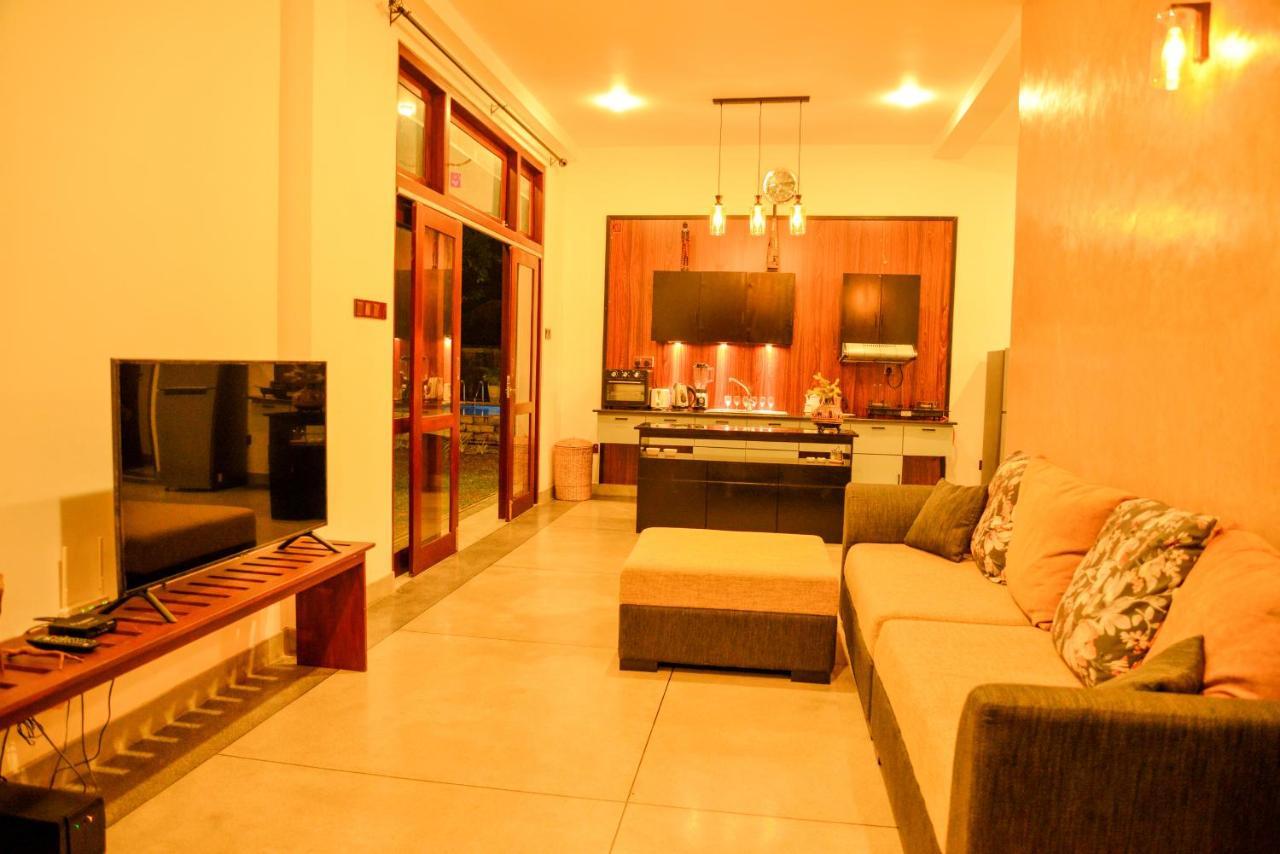 Yehen'S Villa Unawatuna Εξωτερικό φωτογραφία