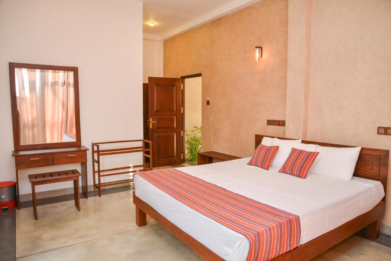 Yehen'S Villa Unawatuna Εξωτερικό φωτογραφία